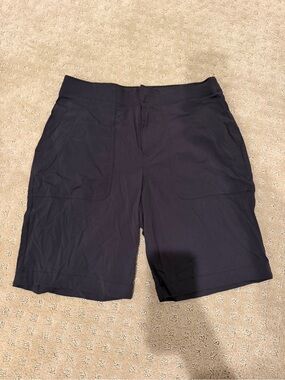 Eddie Bauer Black Pull-On Shorts Size 4